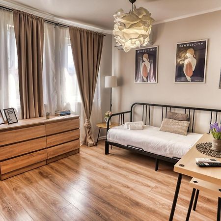 Lily'S Studio 4 By Bulgarentals - Central Sofia Buitenkant foto